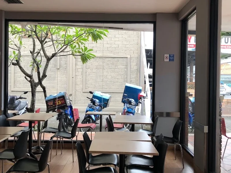 Domino's Pizza Kerobokan