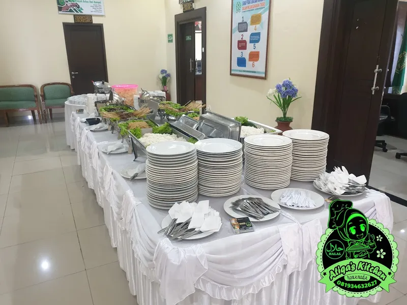 Atiqa's Kitchen Catering Service Halal