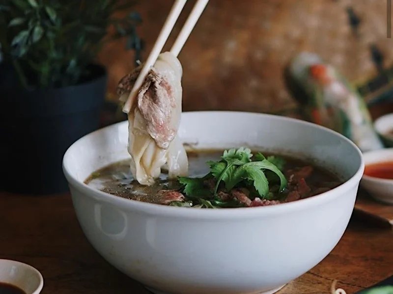 PHO HWITTA ,vietnamese and thai food