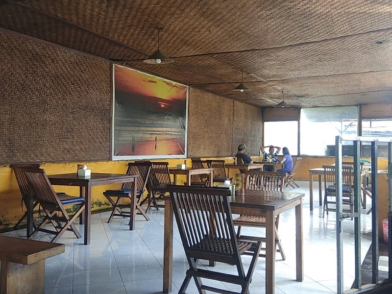 Warung Ikan Bakar Jimbaran Mengwi