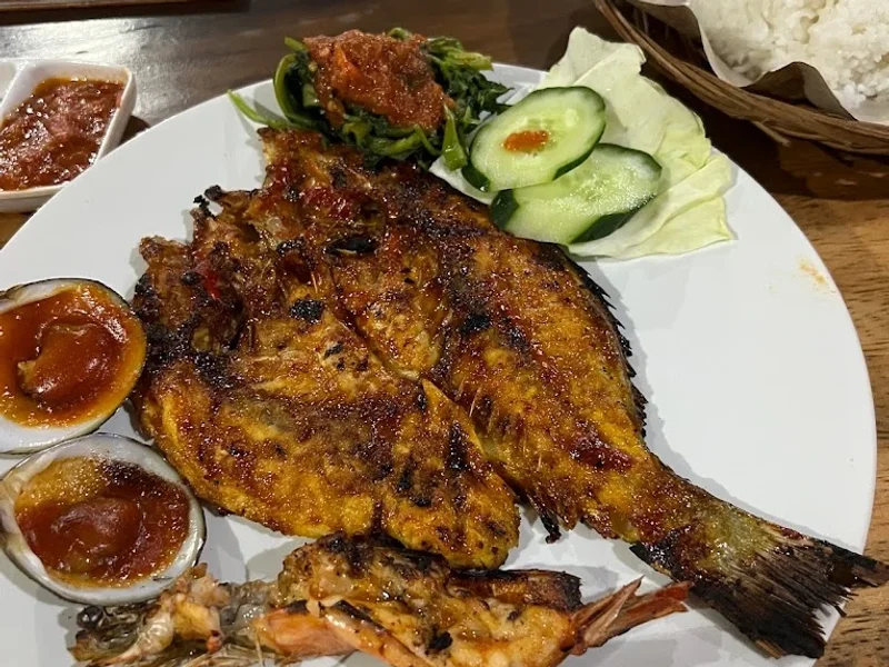 Wr K'dira Ikan Bakar