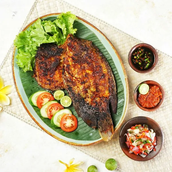 Ikan Bakar Sari Laut