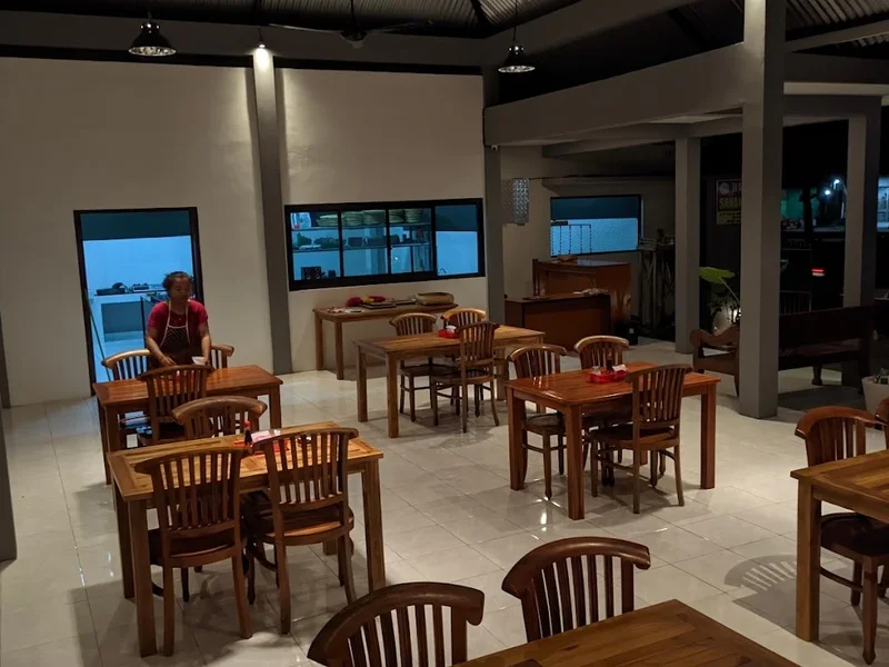 Warung IKAN BAKAR SANAN PADI