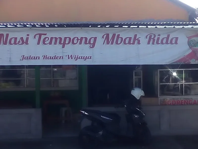Warung Nasi Tempong Mbak Rida