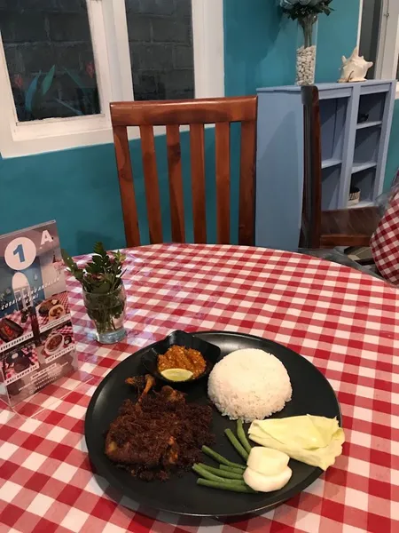 Ayam Goreng Kampung Gatsu Barat