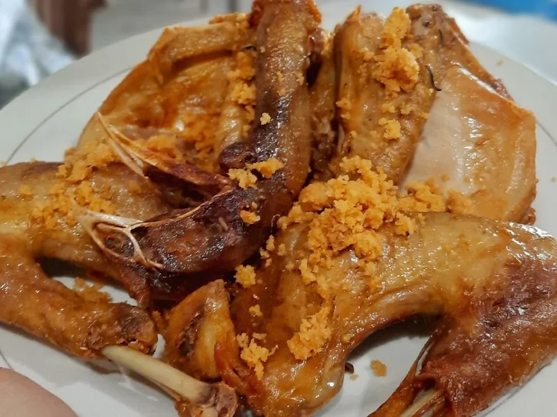 Ayam Goreng dan Ayam Bakar Widuran