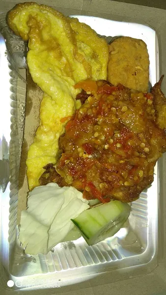 Ayam BAKAR & Goreng Bu Selvi