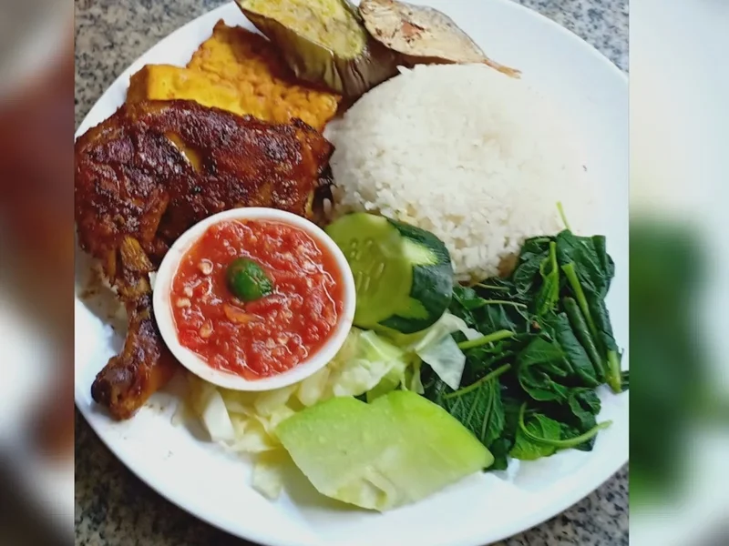 Warung Ayam Bakar Roro Mendut