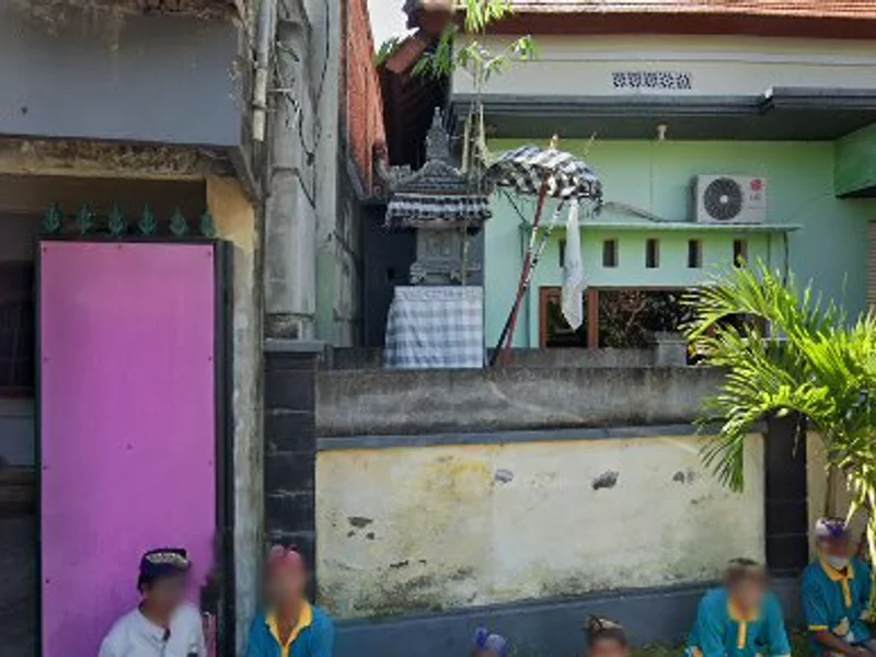 Ayam Goreng Ayam Bakar Pak Putu