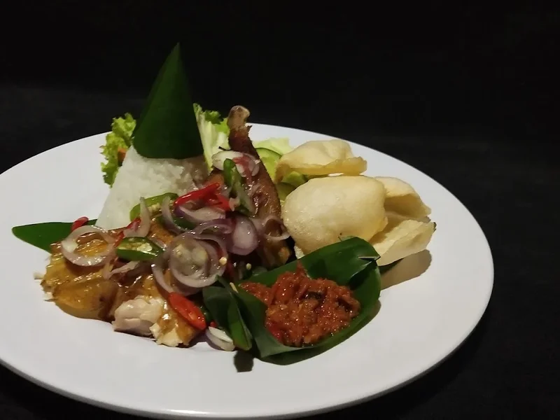 TULASI AYAM PANGGANG