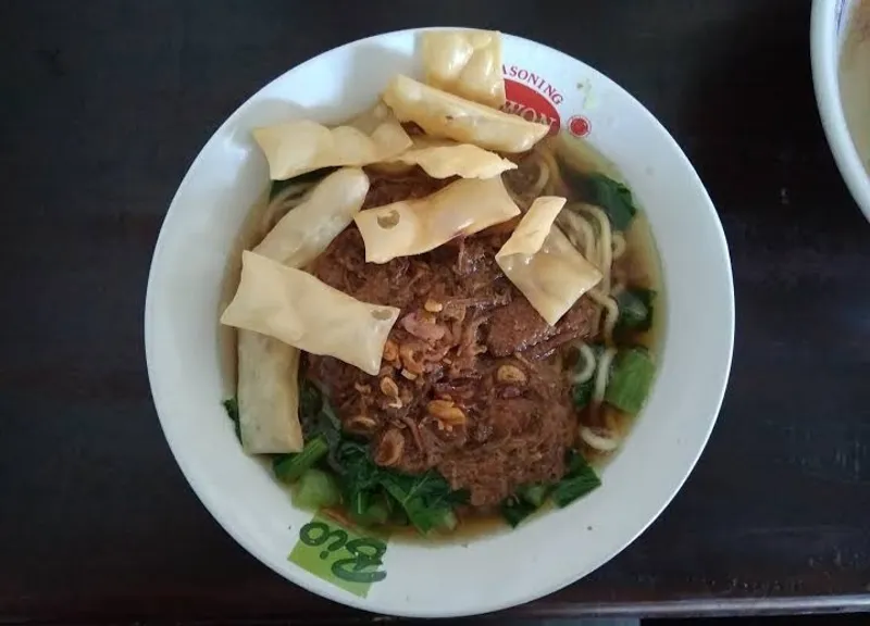 WARUNG MICHO 2 BAKSO & MIE AYAM