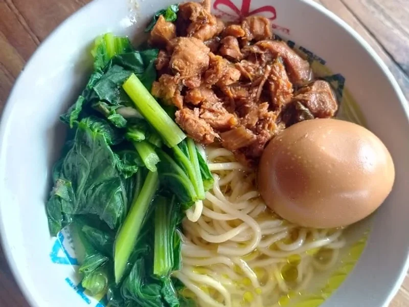 Mie ayam bakso PWS’’PAWON WONG SOLO’’