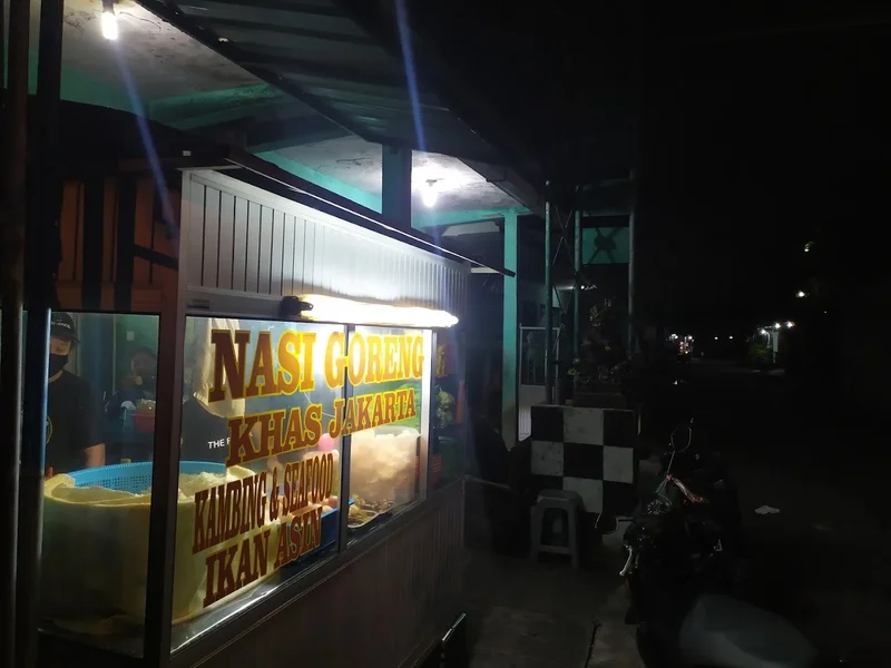 Nasi Goreng Khas Jakarta Arbes ( Anak Rantau Brebes)