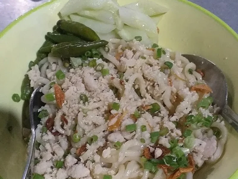 020 NASI GORENG W. HIJAU