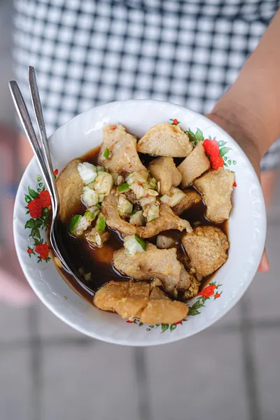 Pempek Palembang Cek Wanda