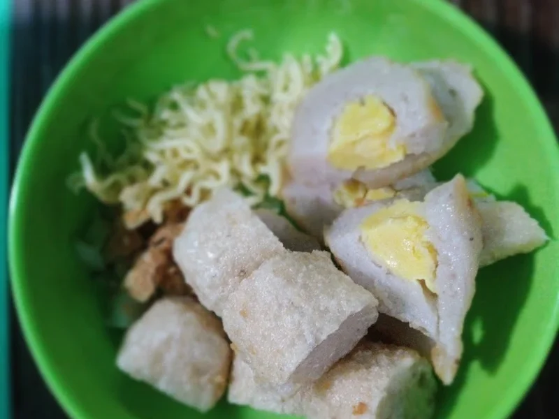 Pempek Begoyour Asli Palembang, Wr. Supratman