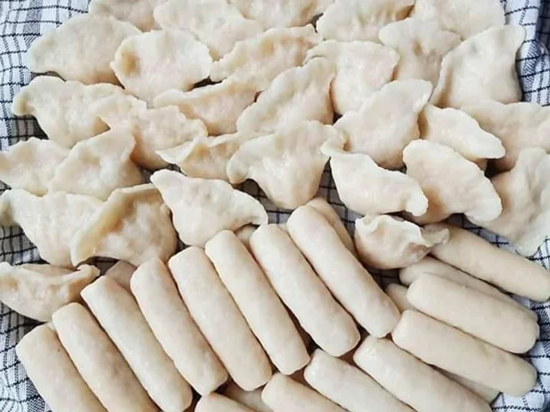Pempek Palembang Cek Yeyen