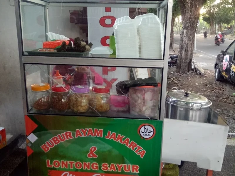 Bubur Ayam Jakarta Mas Riyan