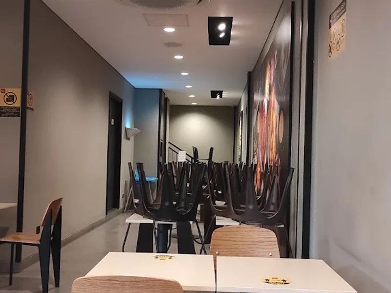 Richeese Factory Singaraja