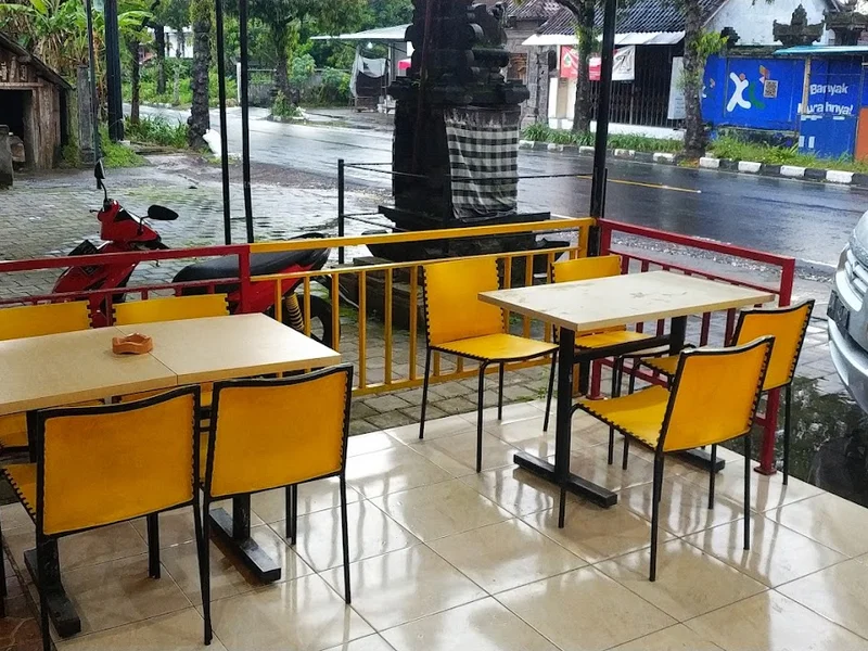 JFC (Jaya Fried Chicken) Blahbatuh