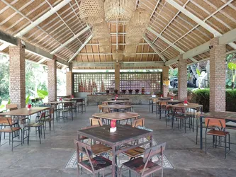 Daftar 25 restoran makanan sehat di Gianyar