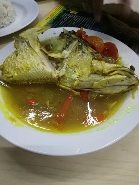 Sup Kepala Ikan