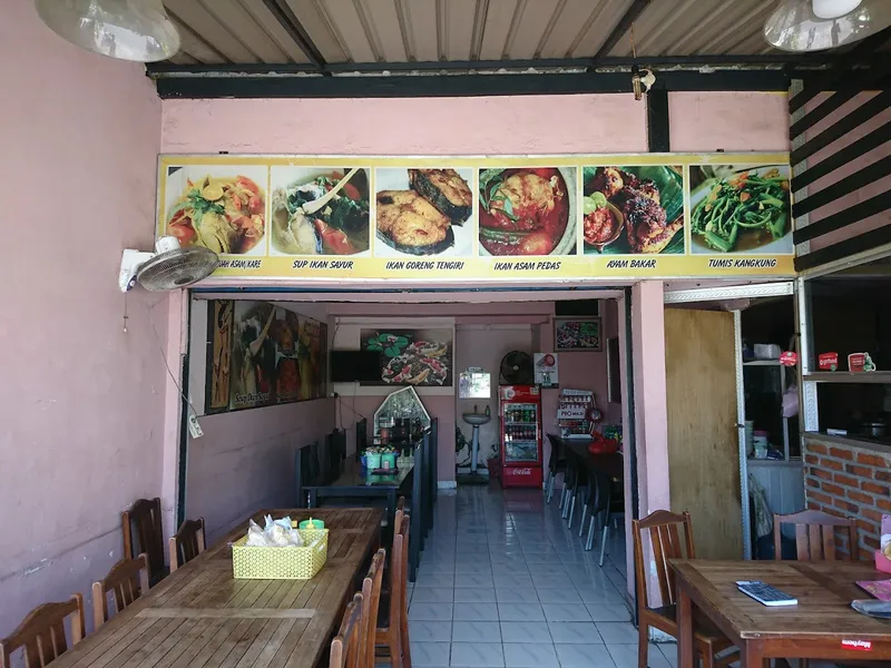 Warung Sup Kepala Ikan