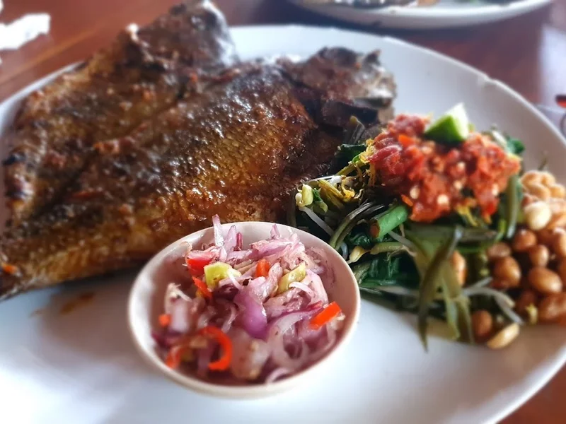 Warung Sukun Spesial Ikan Bakar