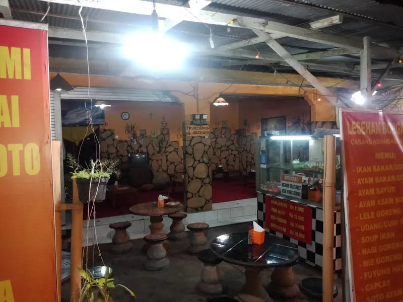 Warung lalapan bongan