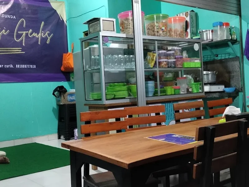 Warung Si Geulis