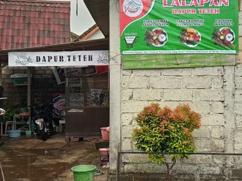 Lalapan Dapur Teteh Khas Sunda