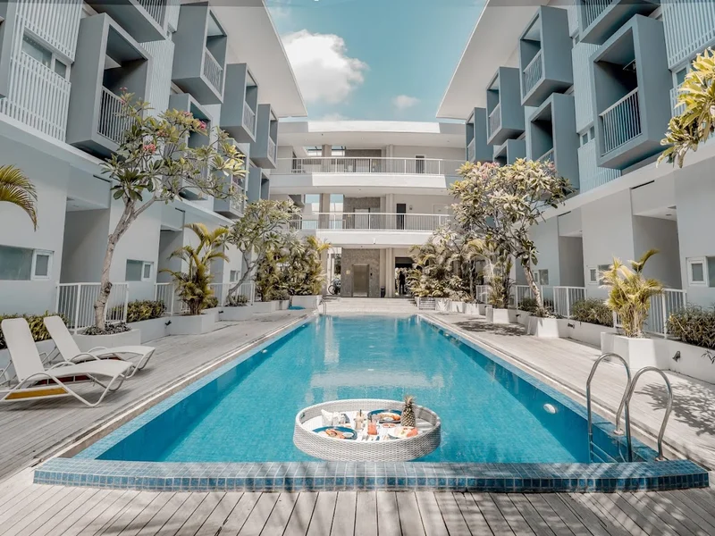 The Rooms and Apartment