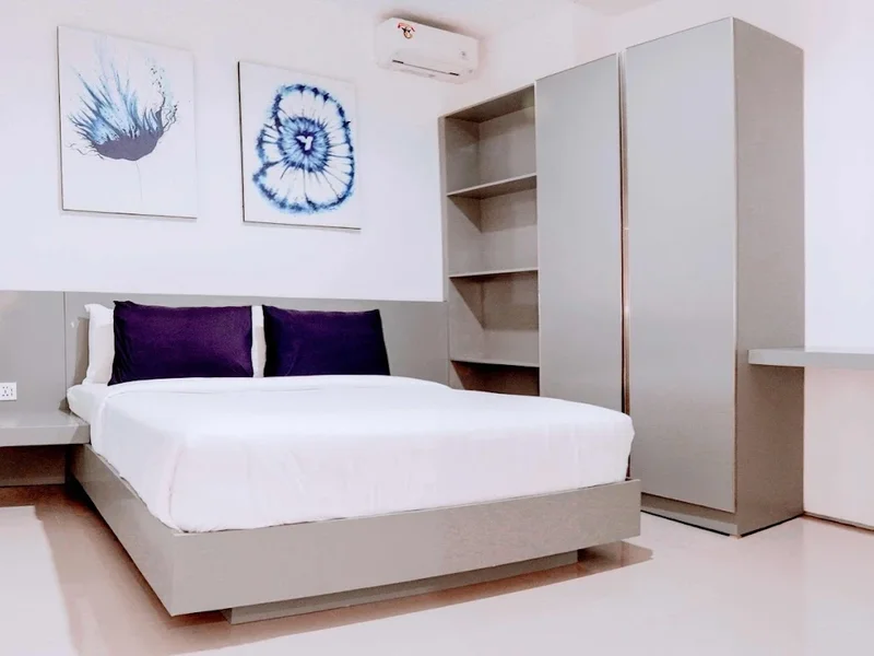 The Rooms and Apartment