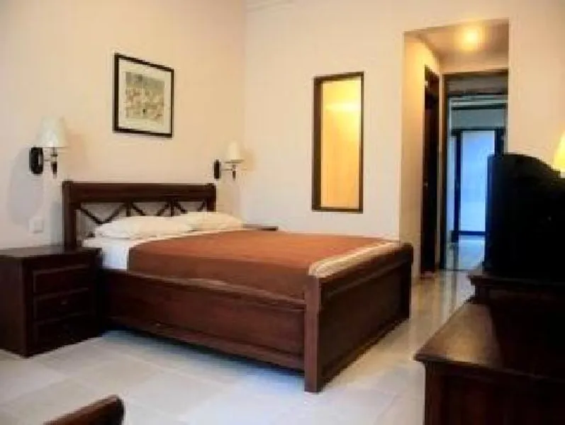 Nirwana Suites