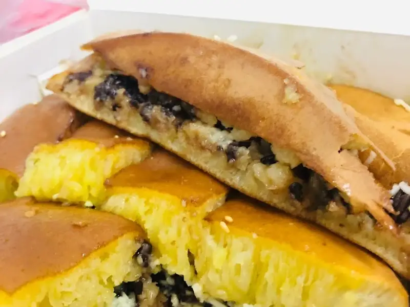 Holand Martabak Terang bulan