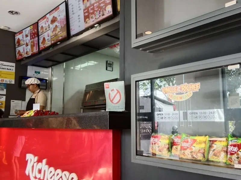 Richeese Factory Singaraja