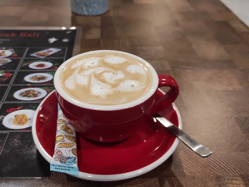 COFFEE BREAK