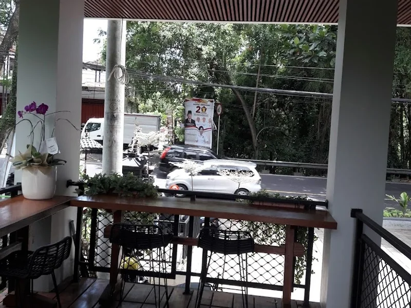 Makoe Bali