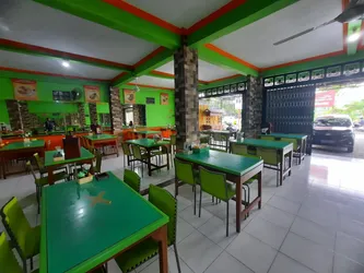 Daftar 12 restoran ayam penyet di Mengwi Badung