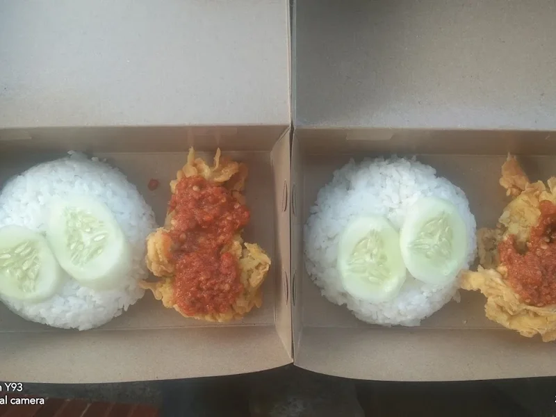 Pd. Ayam Geprek Sambeljontor