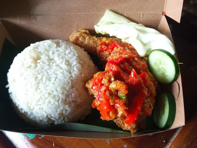 Ayam Geprek & Ayam Bakar Bu Desi