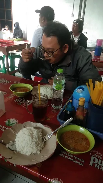 Warung Muslim Sate Madura "Mas Doel"