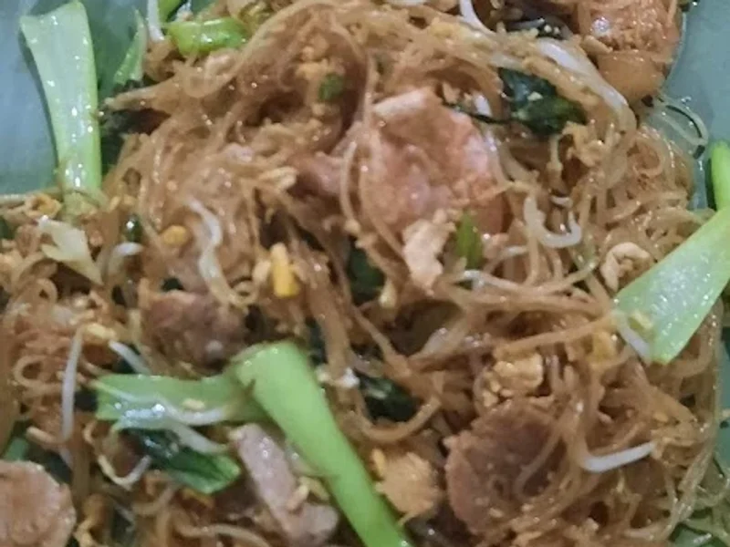 Kedai Bakmi Sedap Kezia Chan 74