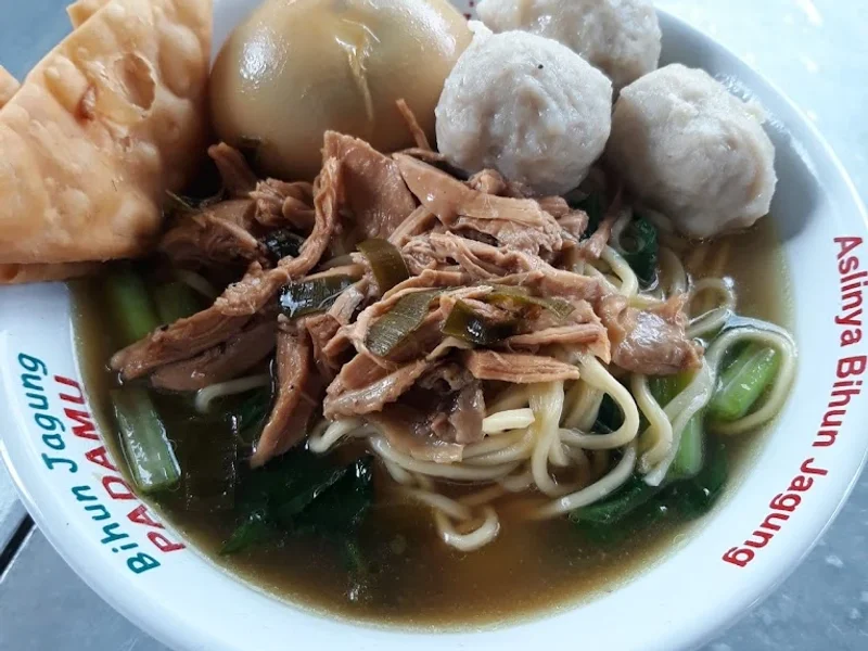 Bakso & Mie Ayam Solo "Bakso Kangen"