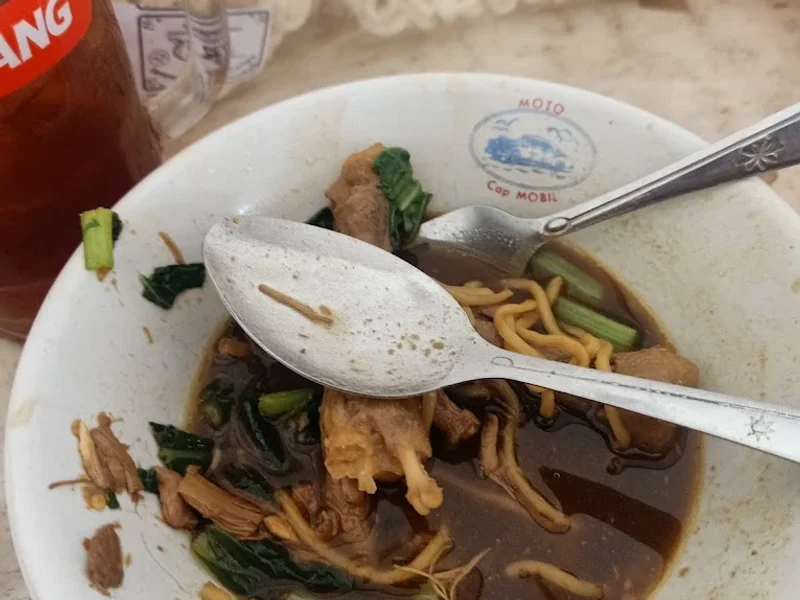 Mie Ayam Ceker Telor & Bakso Ayam Pak Midin