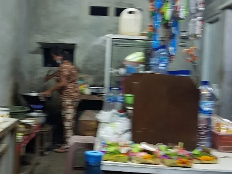 Warung nasi goreng mama linda