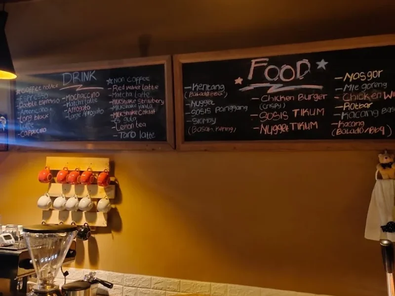 D’Titik Kumpul Coffee & Bar