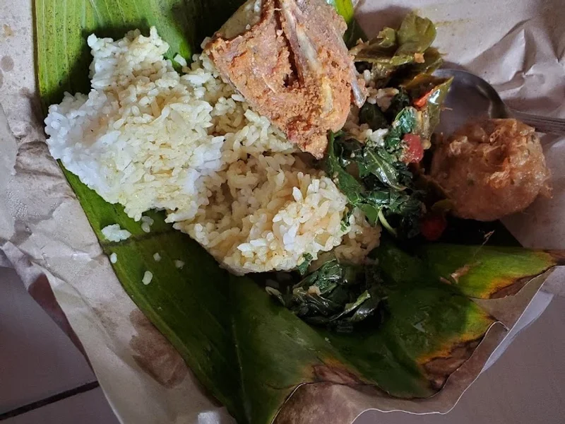 Nasi Padang Tegaltamu
