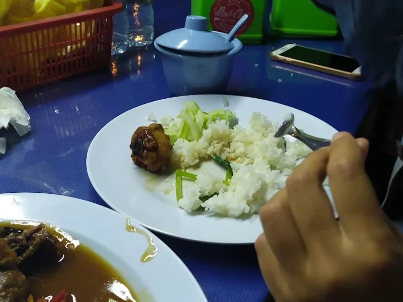 Warung Nasi Goreng dua sahabat