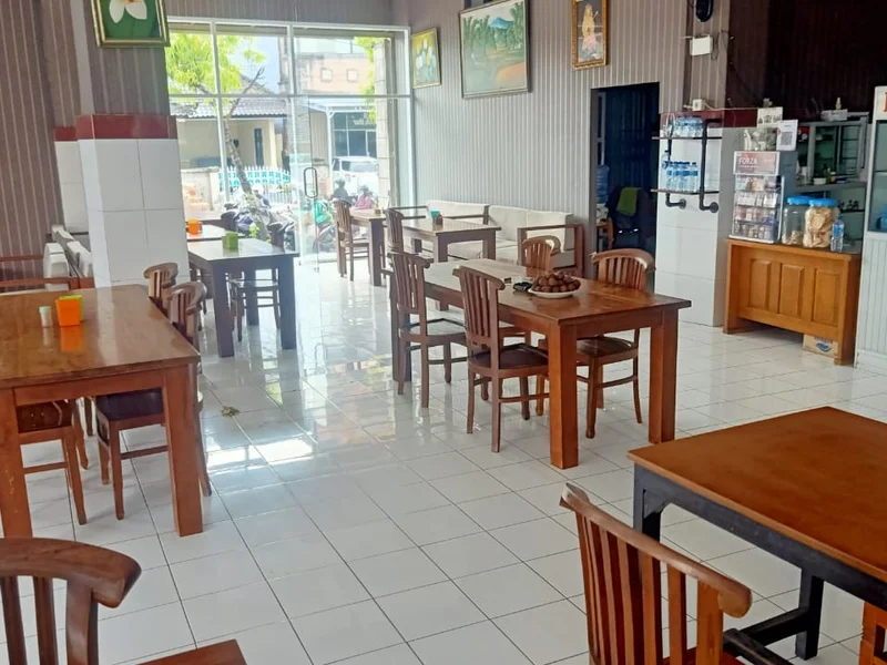 Catering & Depot Arya